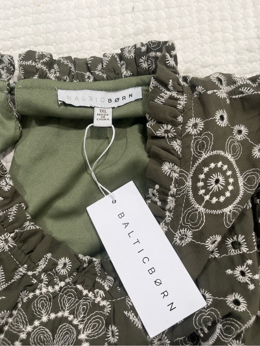 Baltic Born Mirabel Eyelet Midi Dress Women’s 1XL Olive Green Embroidered Cotton - Picture 6 of 8